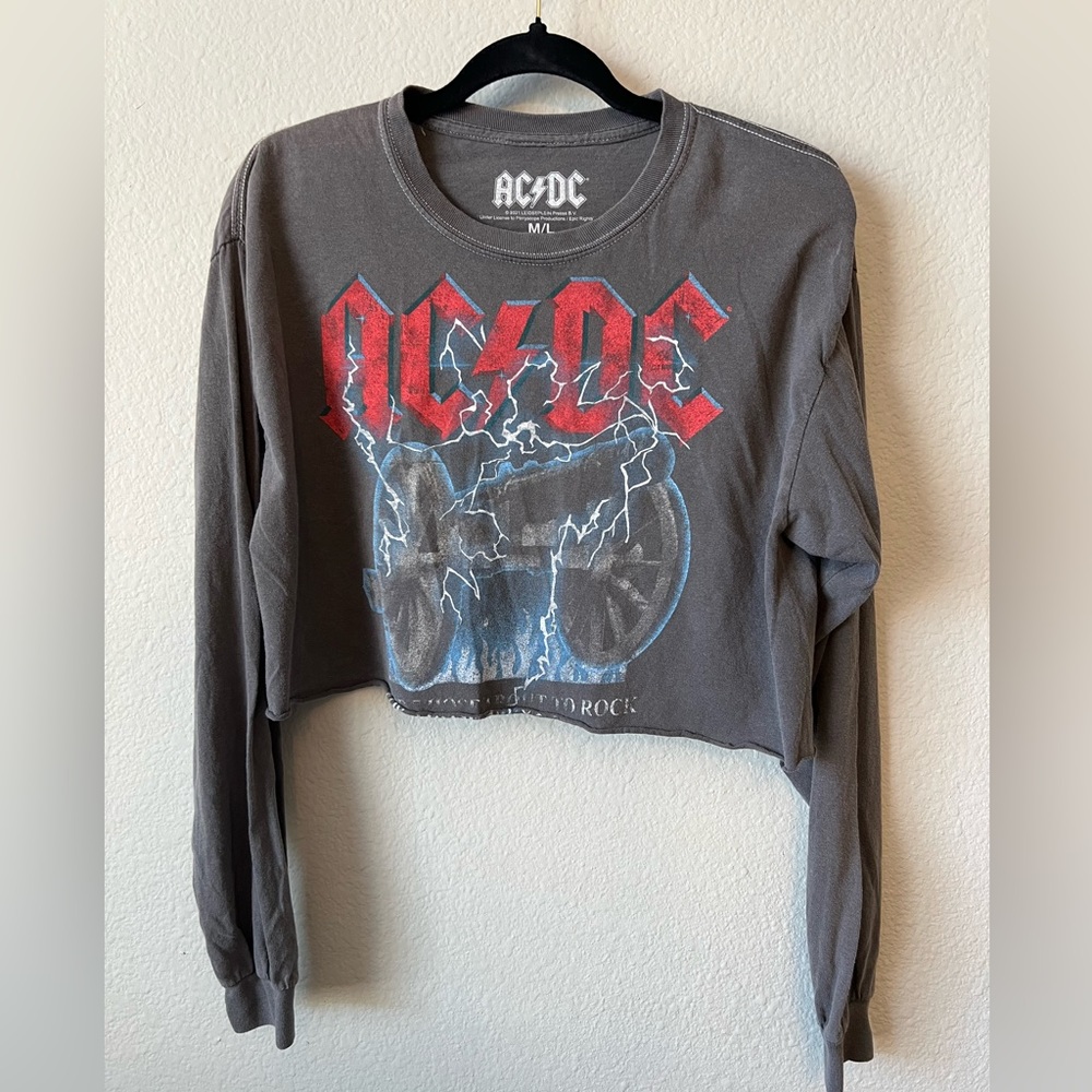 NWOT ac/dc crop long sleeve tee